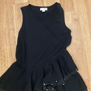 Beautiful sleeveless top dark blue never worn bought it at macys